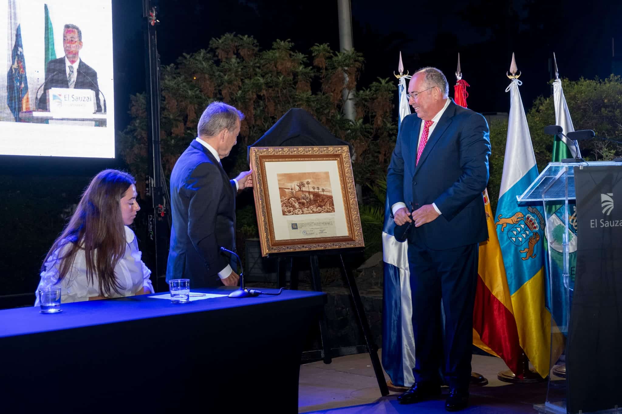 Homenaje Paulino Rivero Baute (1)