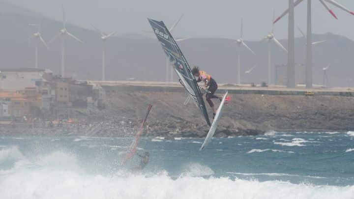 windsurf