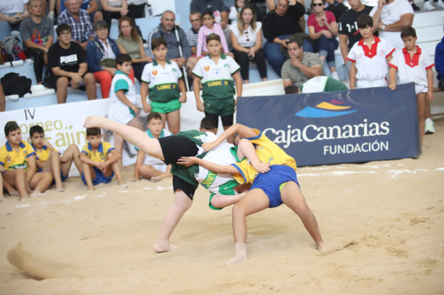 20231105_cajacanarias_fajín_prebenjamín_benjamín_arafo (29)