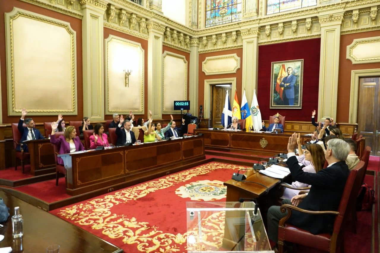 20231126 Medallas personal ayuntamiento