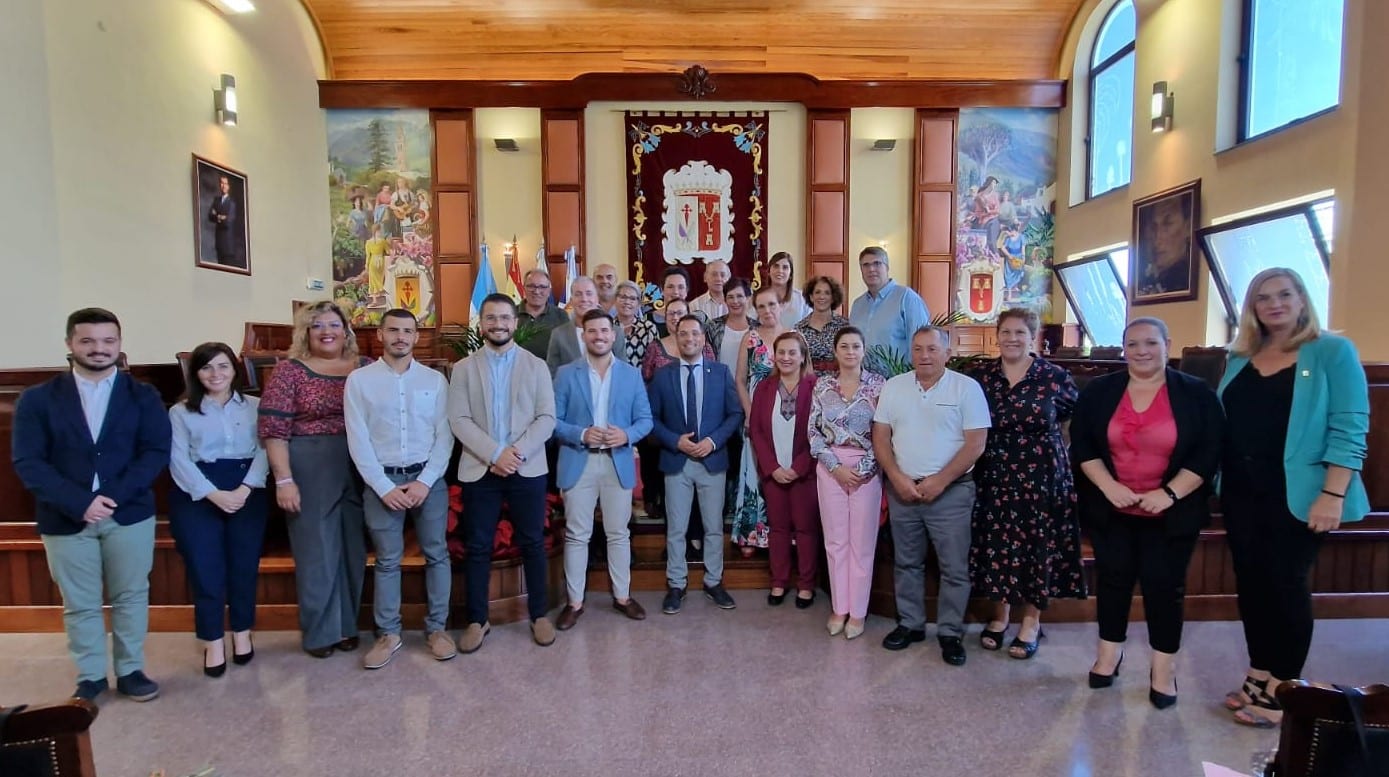 231123 Entrega de medallas y reconocimiento a personal municipal 2023
