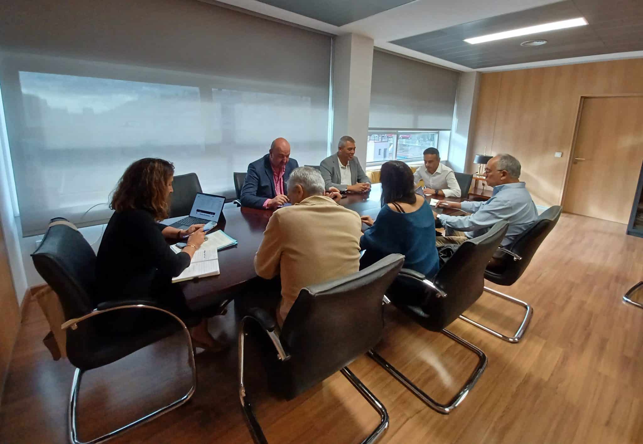 ASISTENCIA SANITARIA A MIGRANTES EN EL HIERRO 24-11-23