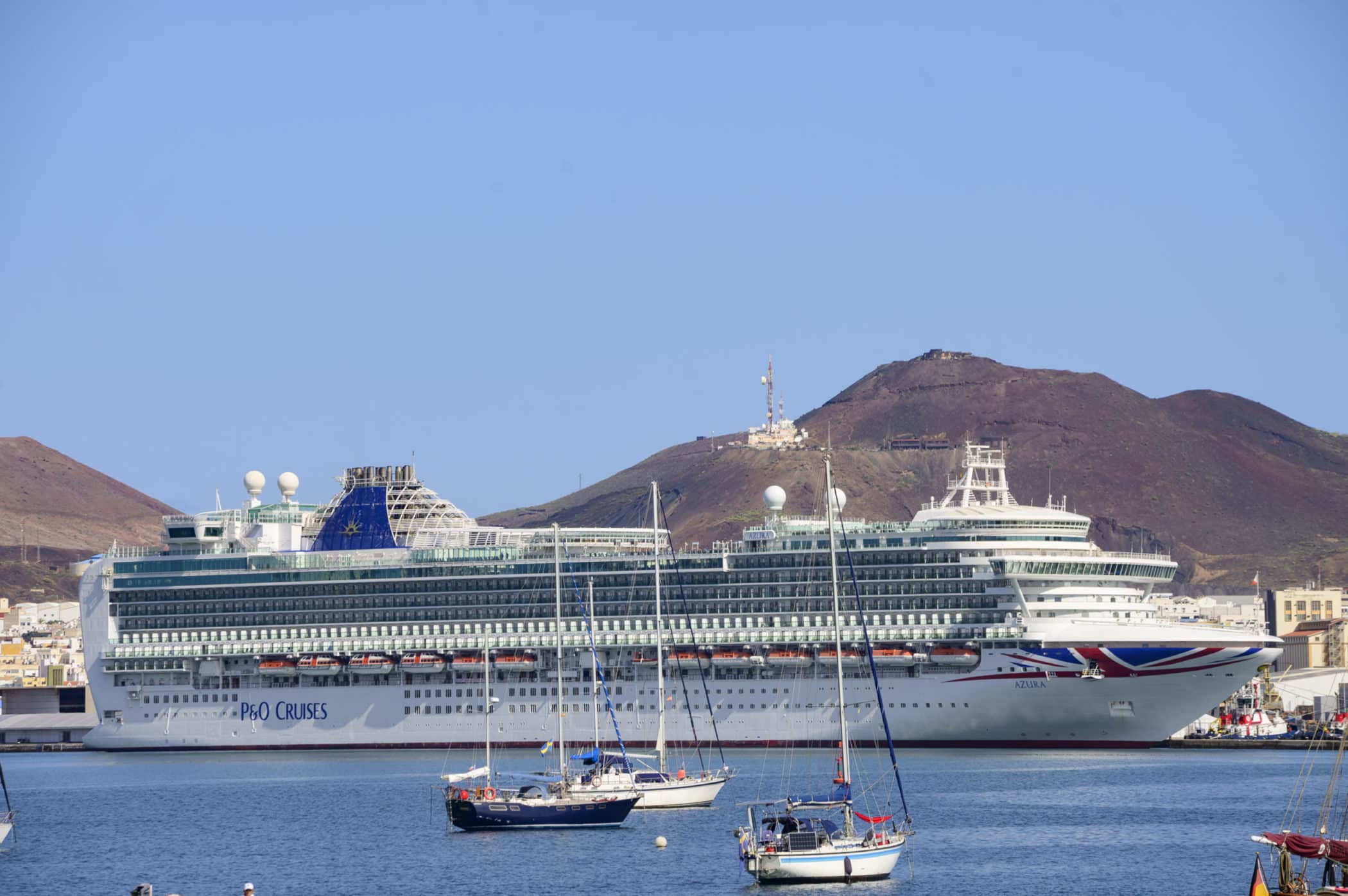 CRUCERO AZURA-30