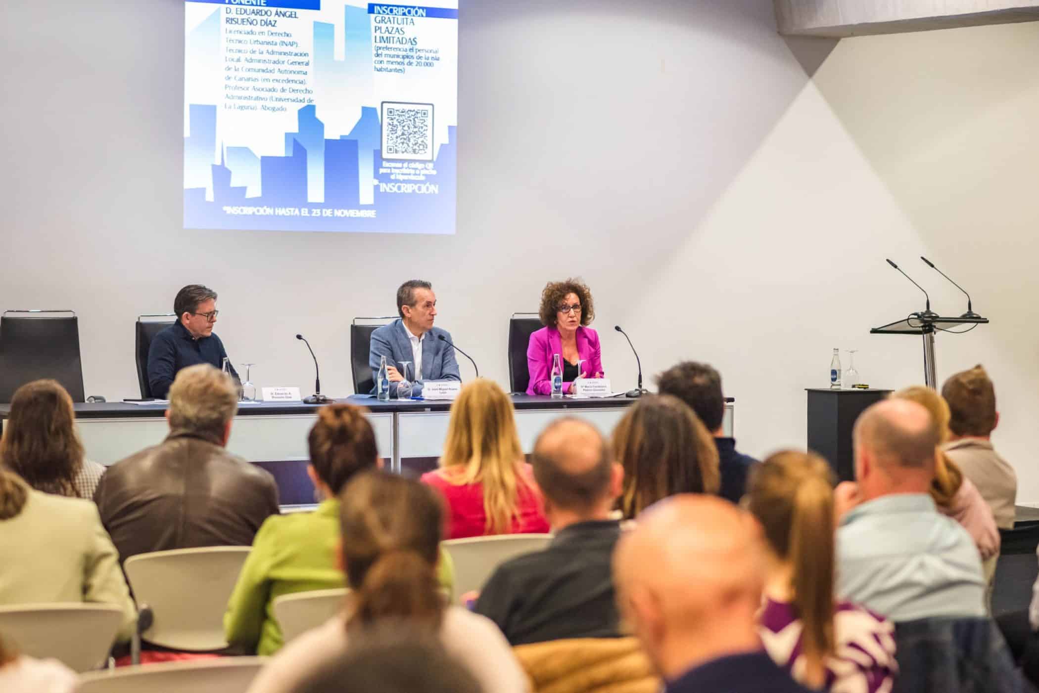 FOTO JORNADAS DERECHO URBANÍSTICO 1