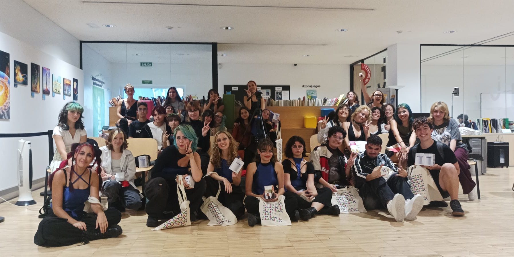 II CIJ CON-Concurso de K-POP