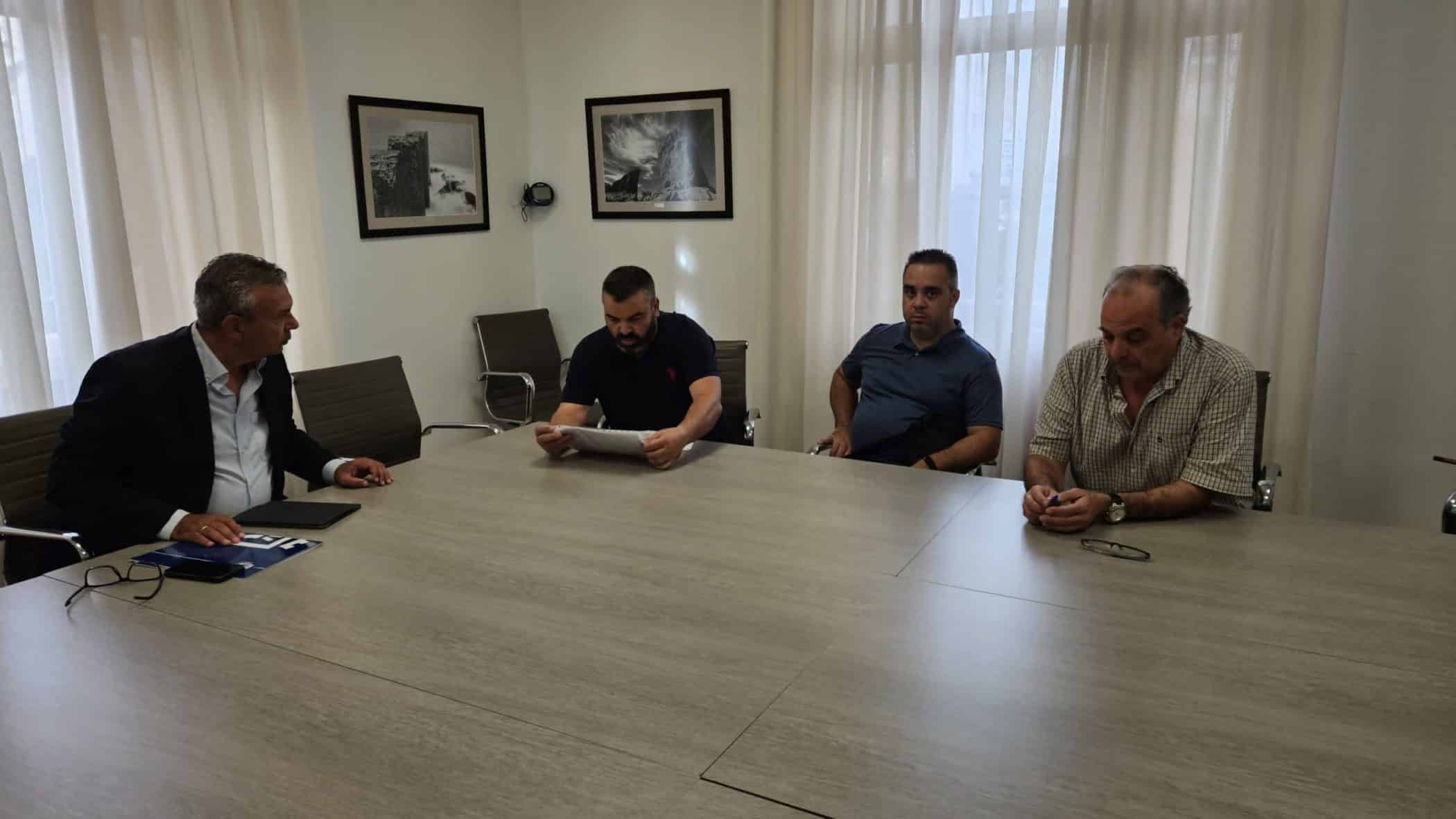 REUNIÓN CON VECINOS DE GUAMASA