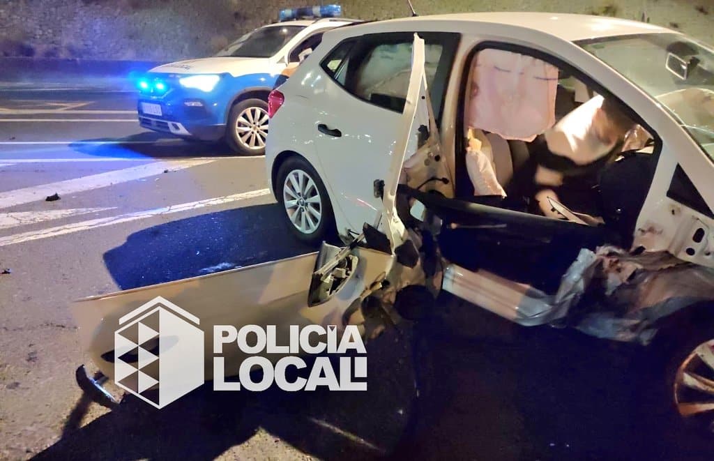 SALIDA DE VÍA DE UN VEHÍCULO EN SAN ANDRÉS 16-11-23