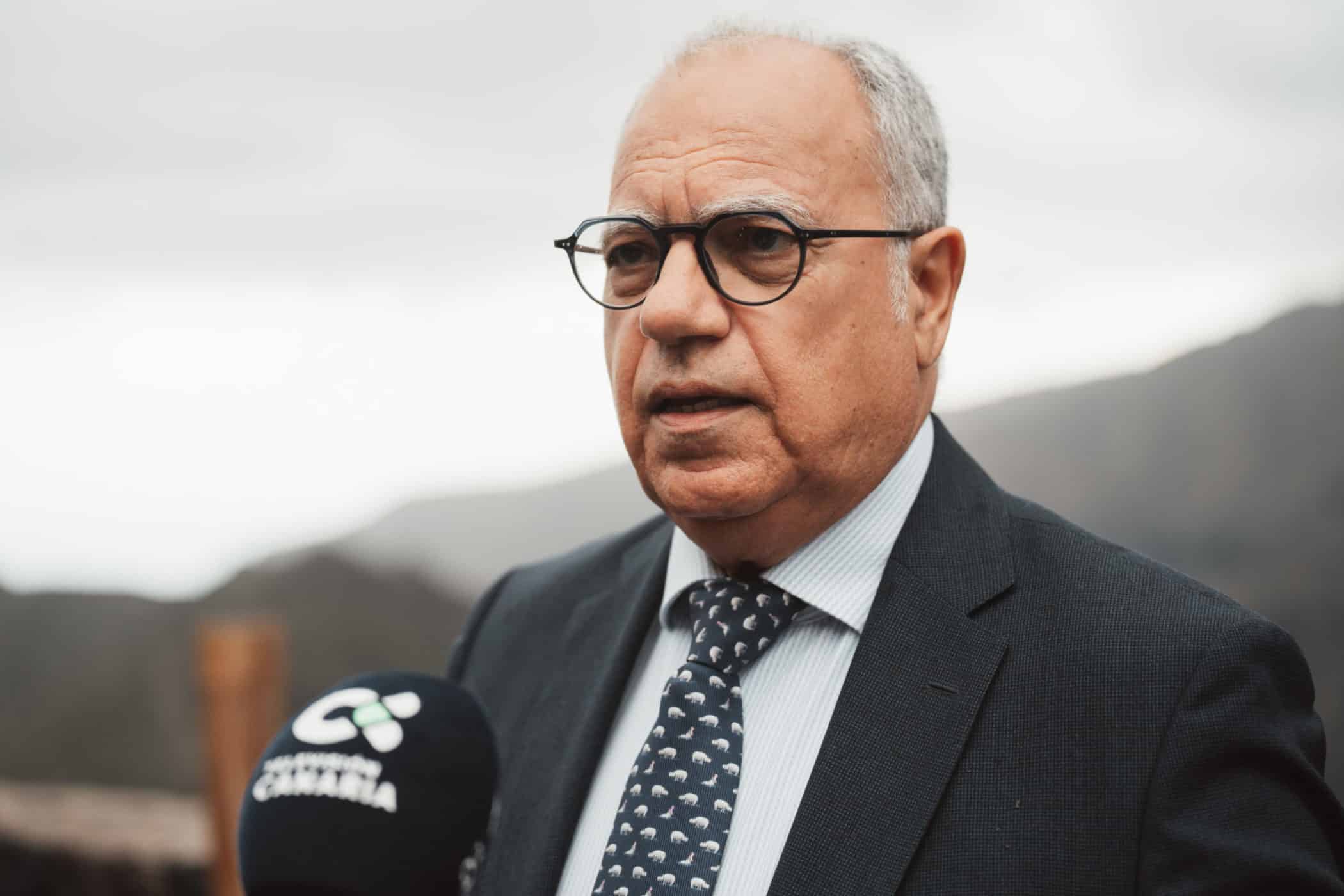 011223 Casimiro Curbelo, presidente del Cabildo de La Gomera