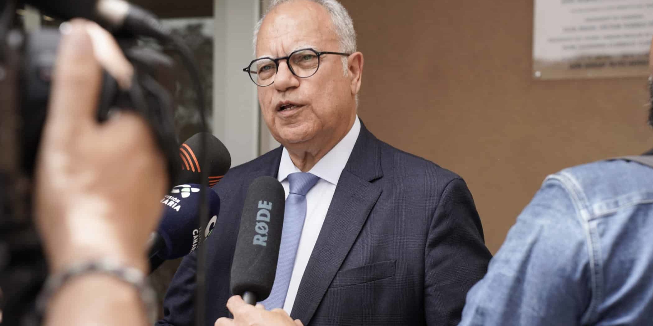 051223 Casimiro Curbelo, durante la inauguración del Centro Sociosanitario de San Sebastián