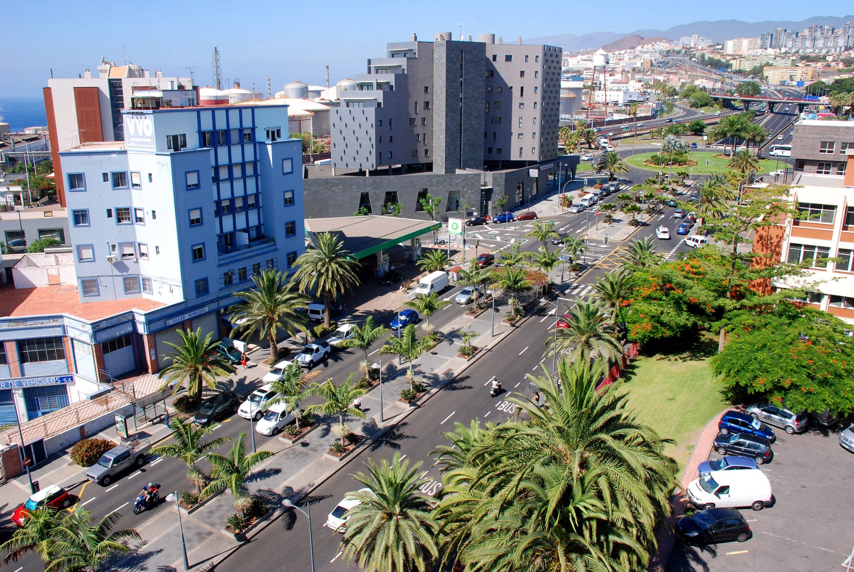 Avenida Tres de Mayo 02