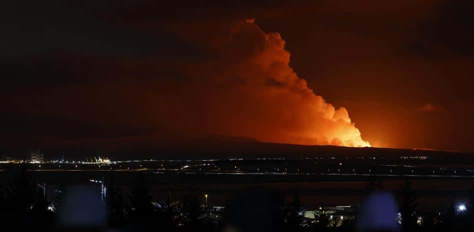ERUPCIÓN VOLCÁNICA EN ISLANDIA1 20-12-23