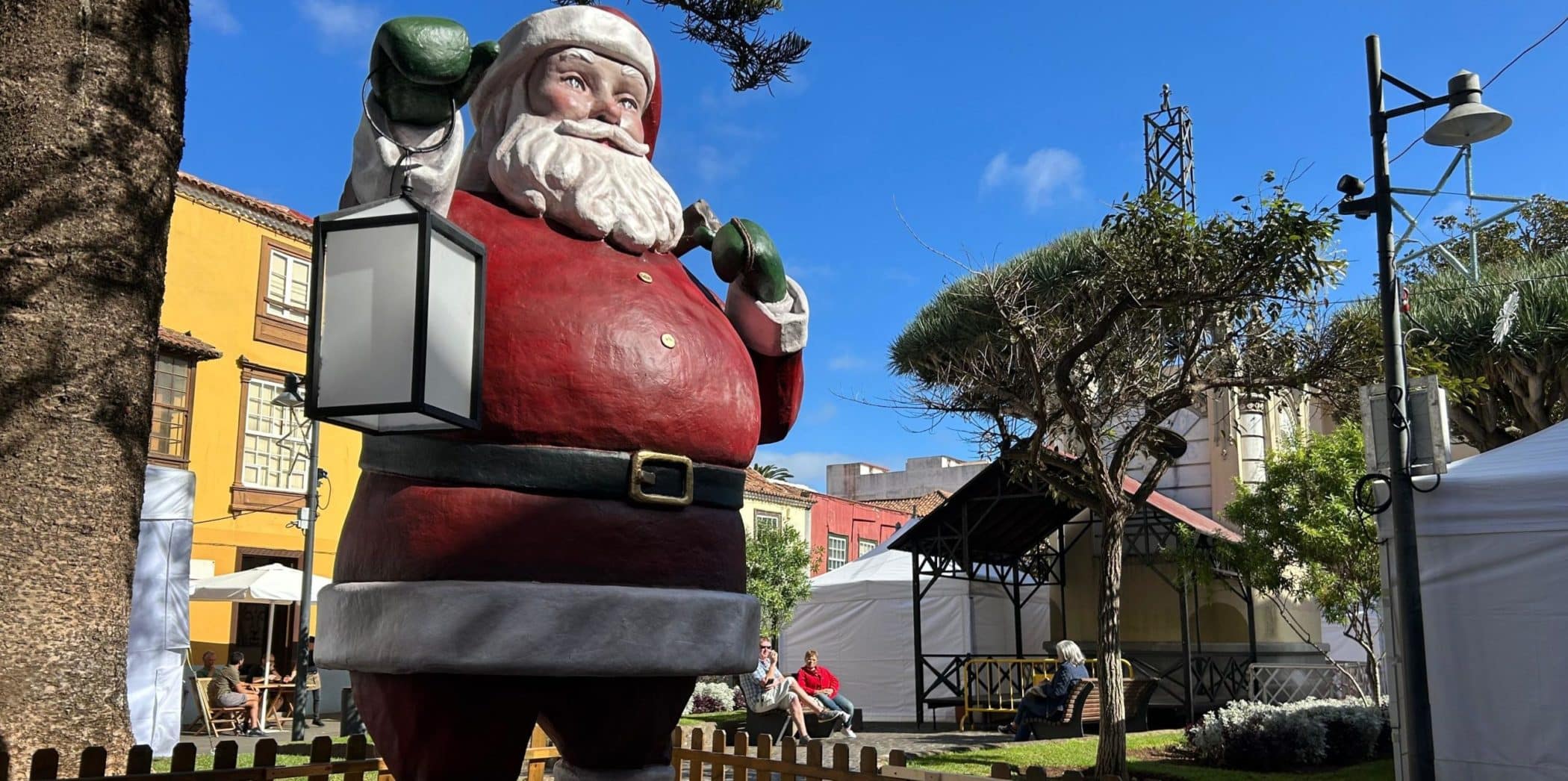 Escultura Papá Noel