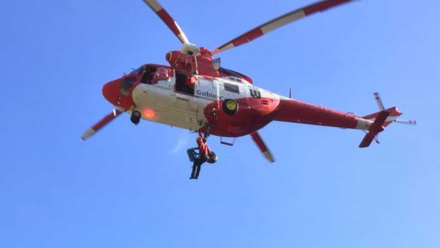 HELICÓPTERO RESCATA A UNA MUJER HERIDA EN PÁJARA 8-12-23