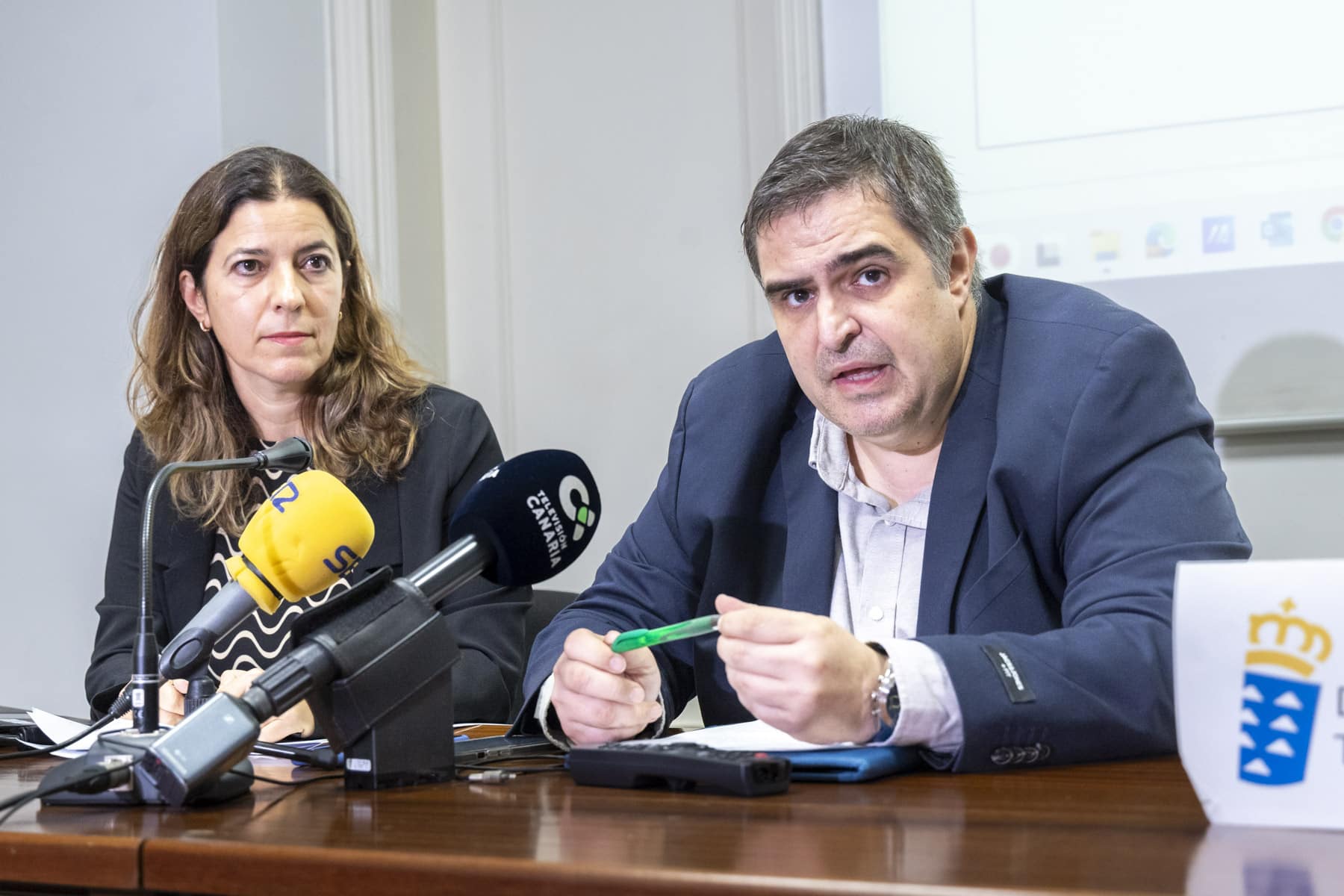 Presentacion datos del paro 006