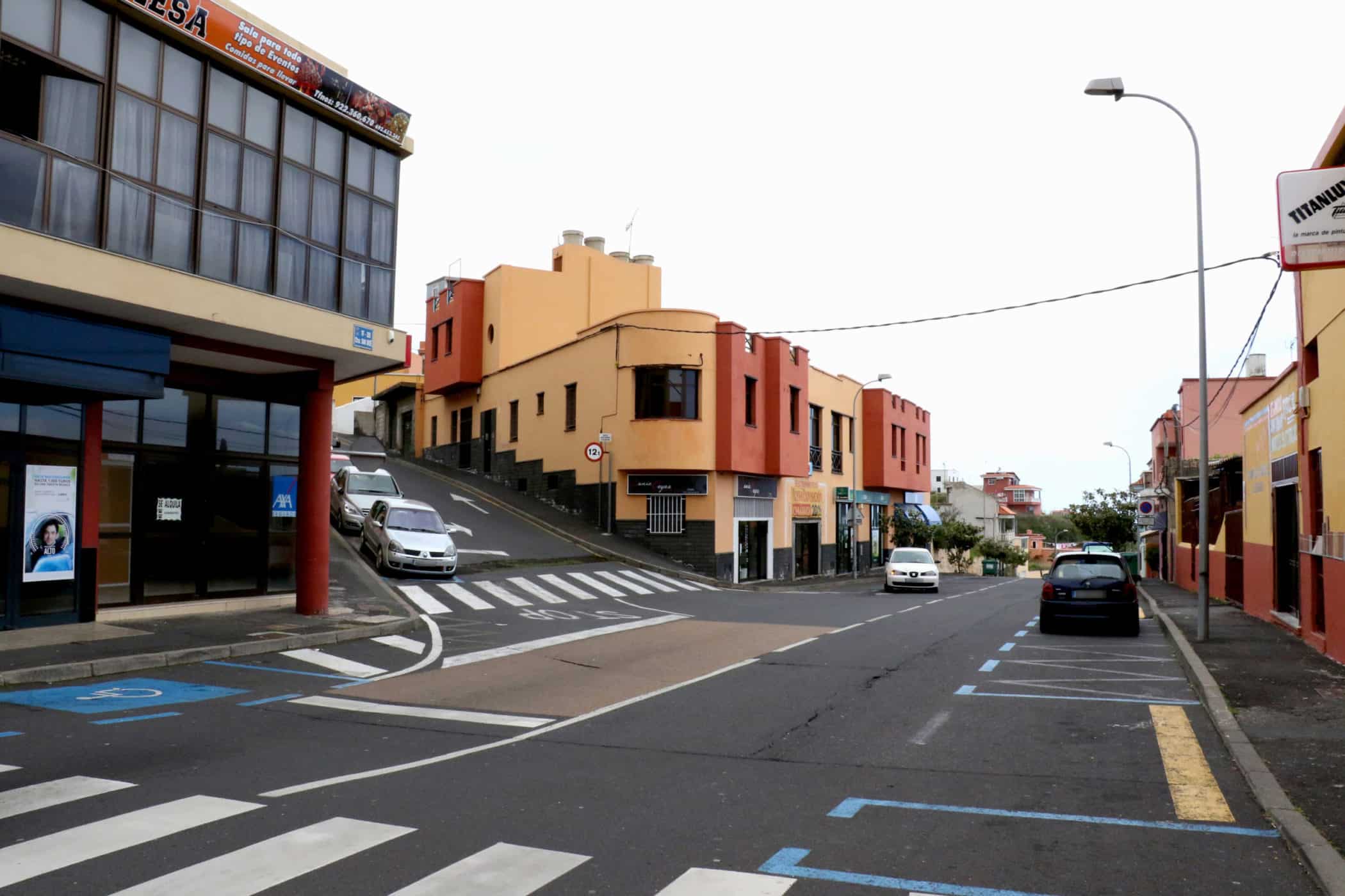 Zona comercial de San José, una de la principales del municipio