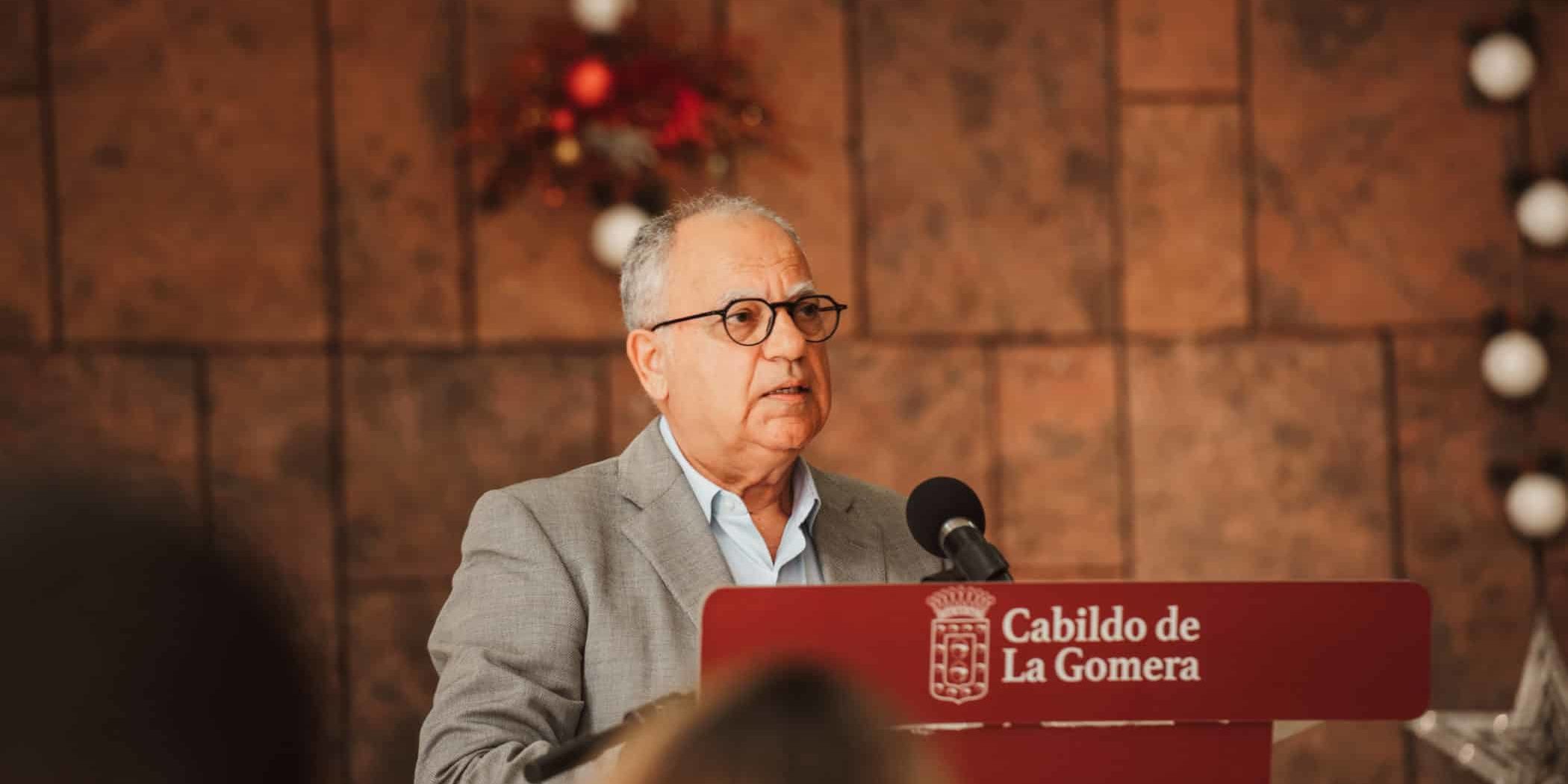 040124 Casimiro Curbelo, durante la rueda de prensa de balance del año 2023 para La Gomera