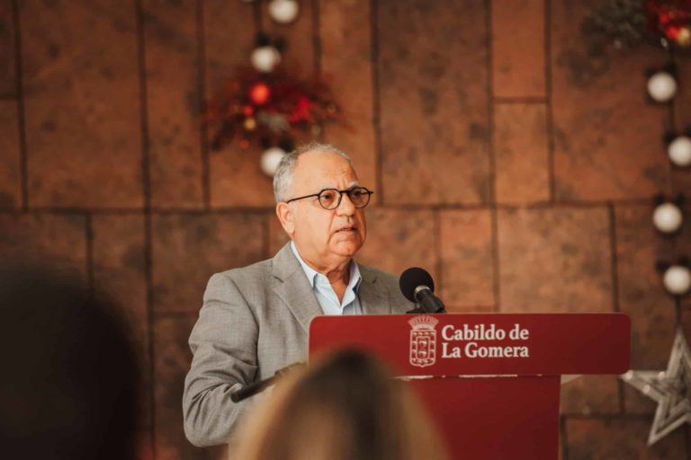 040124 Casimiro Curbelo, durante la rueda de prensa de balance del año 2023 para La Gomera