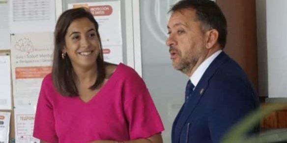 240101 Rosario González y alcalde