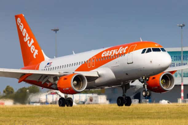 AIRBUS A-320 EASYJET 23-1-24