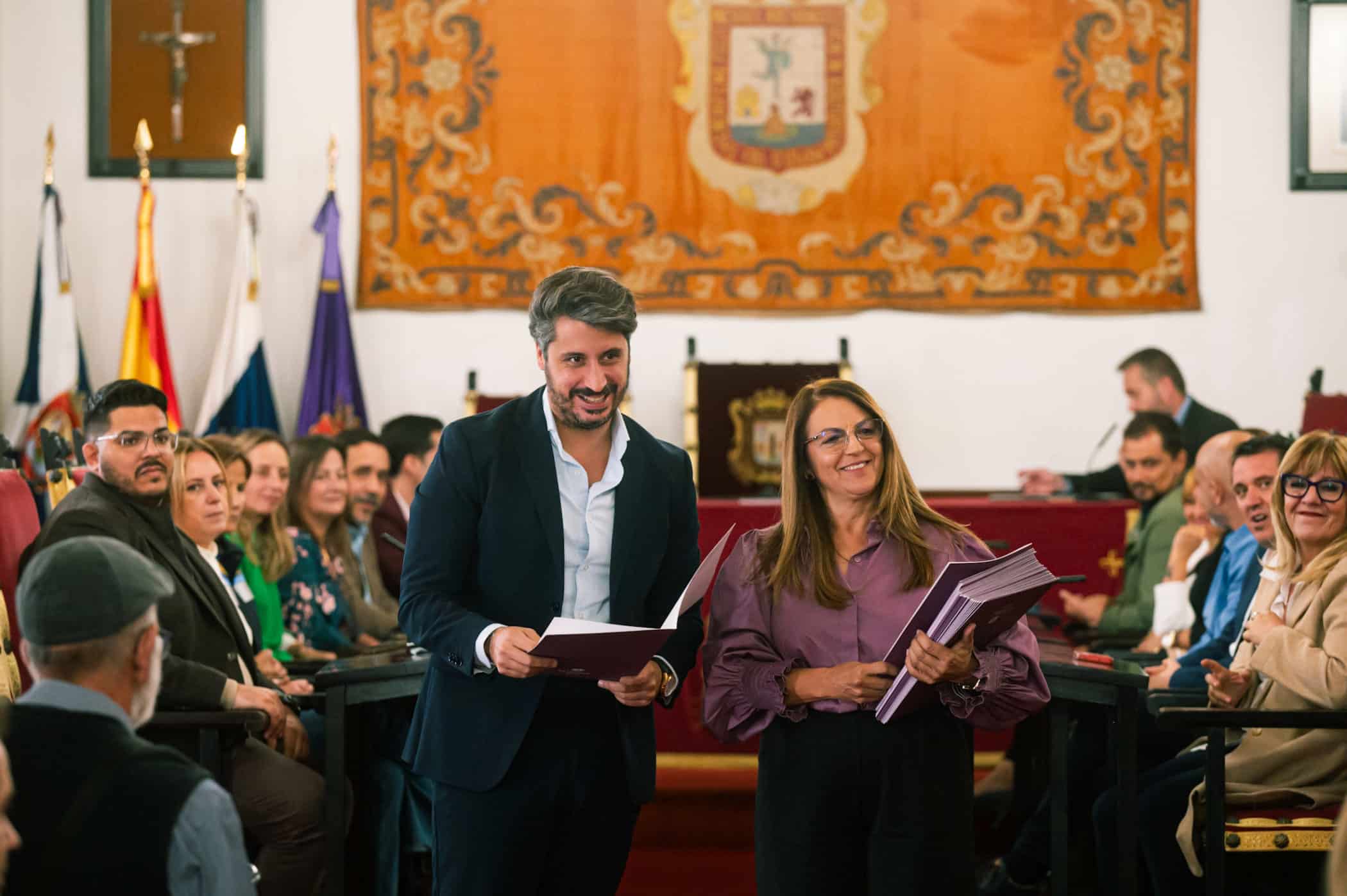 Archivo_Luis Yeray Gutiérrez y María Cruz en un acto con entidades sociales