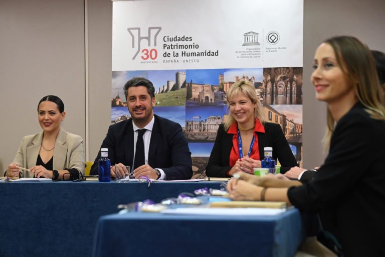 Comisión de Turismo
