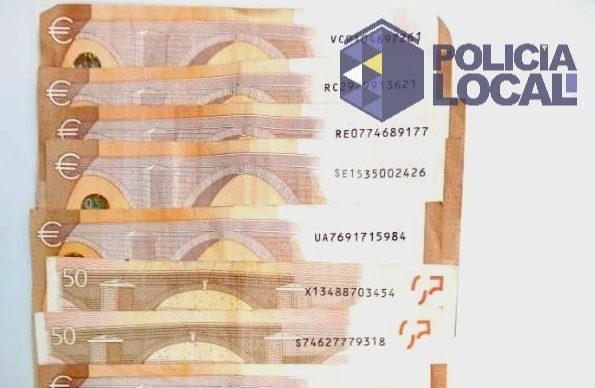 DINERO DEVUELTO A LA POLICÍA ENCONTRADO EN UN CAJERO 22-1-24