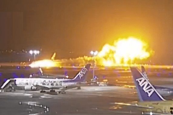 EXPLOSIÓN EN NARITA1