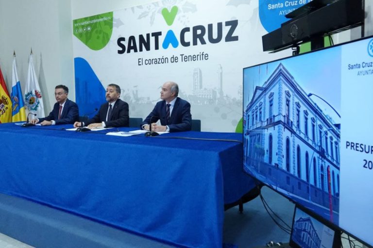 Foto Presentación Presupuestos (2)