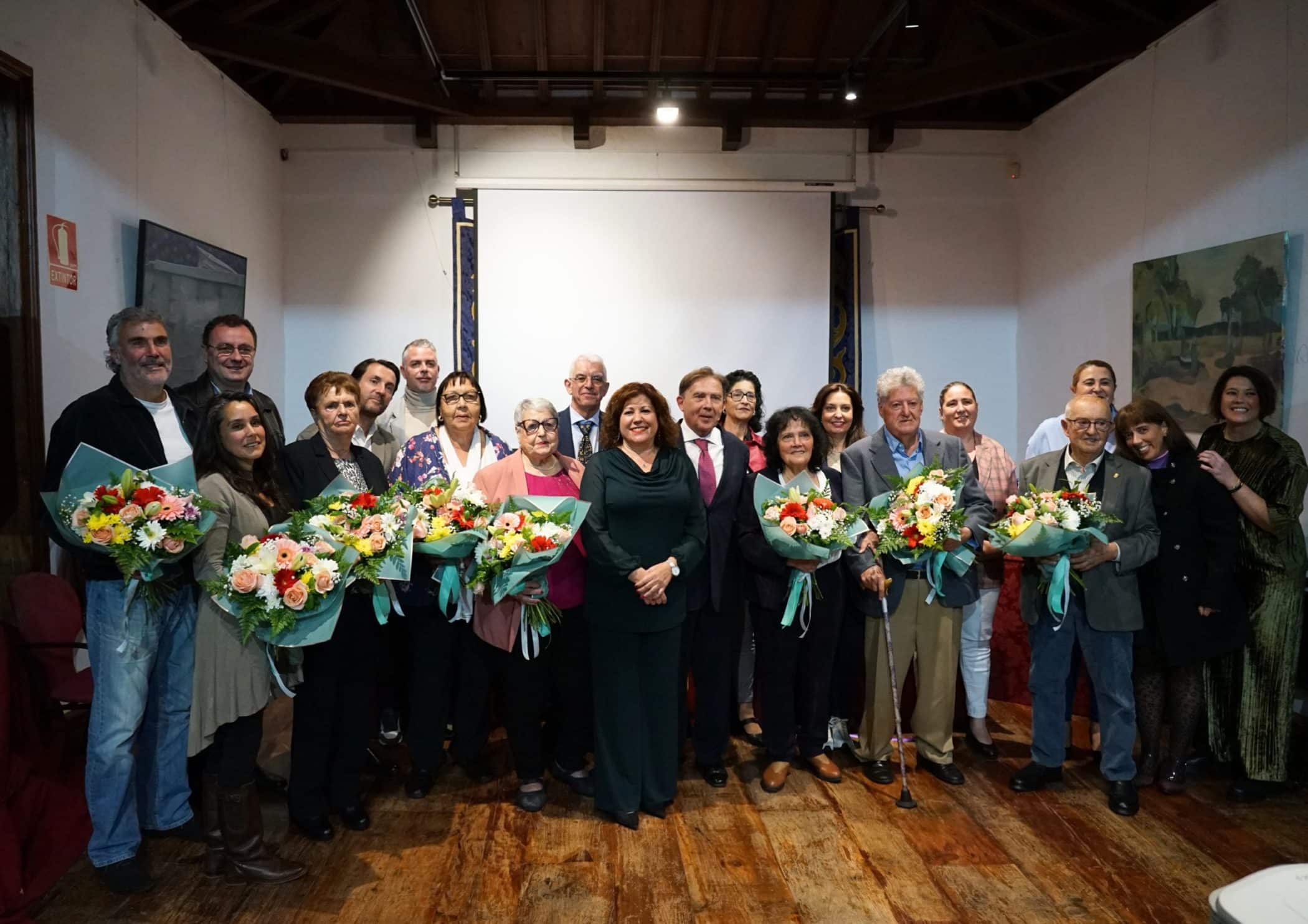 HOMENAJE TACORONTE FOTO DE FAMILIA