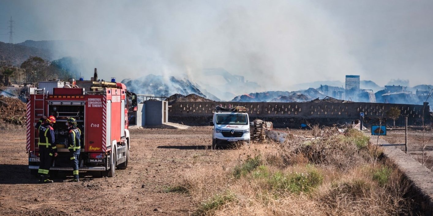 Incendio planta compostaje Arona