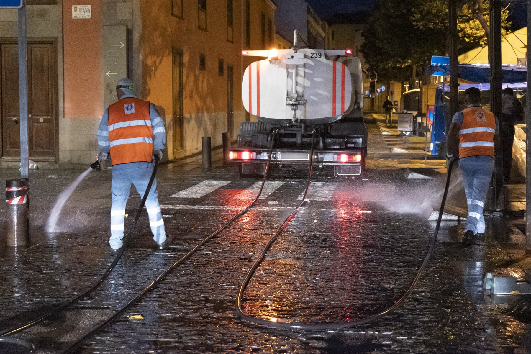 La Laguna limpieza nocturna