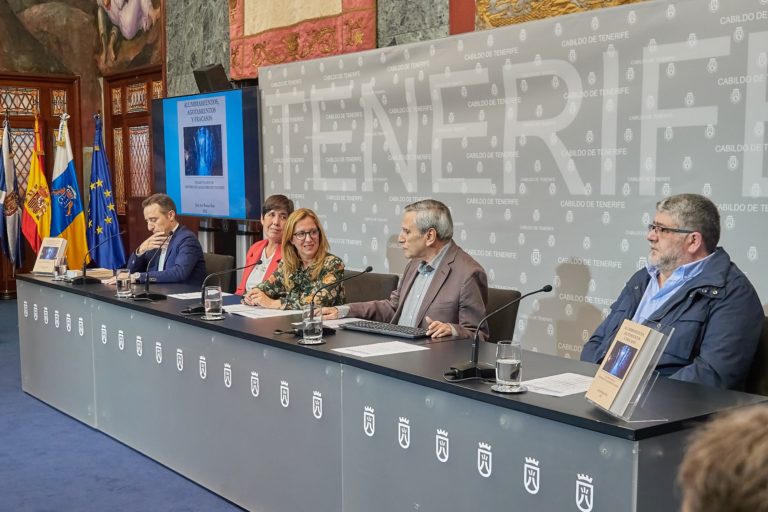 Presentación Libro-Alumbramientos, agotamientos y fracasos galerías agua 175 años (3)