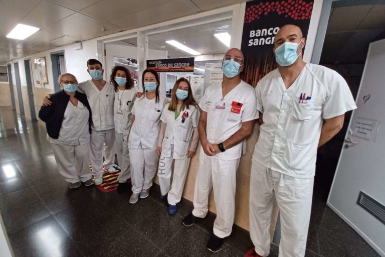Profesionales Banco de Sangre HUC, acrediatado CAT