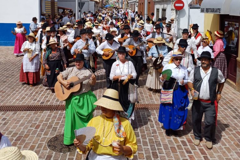 ROMERÍA 01