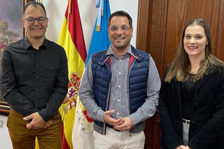 050224 Visita representantes Iglesia Evangélica Los Realejos