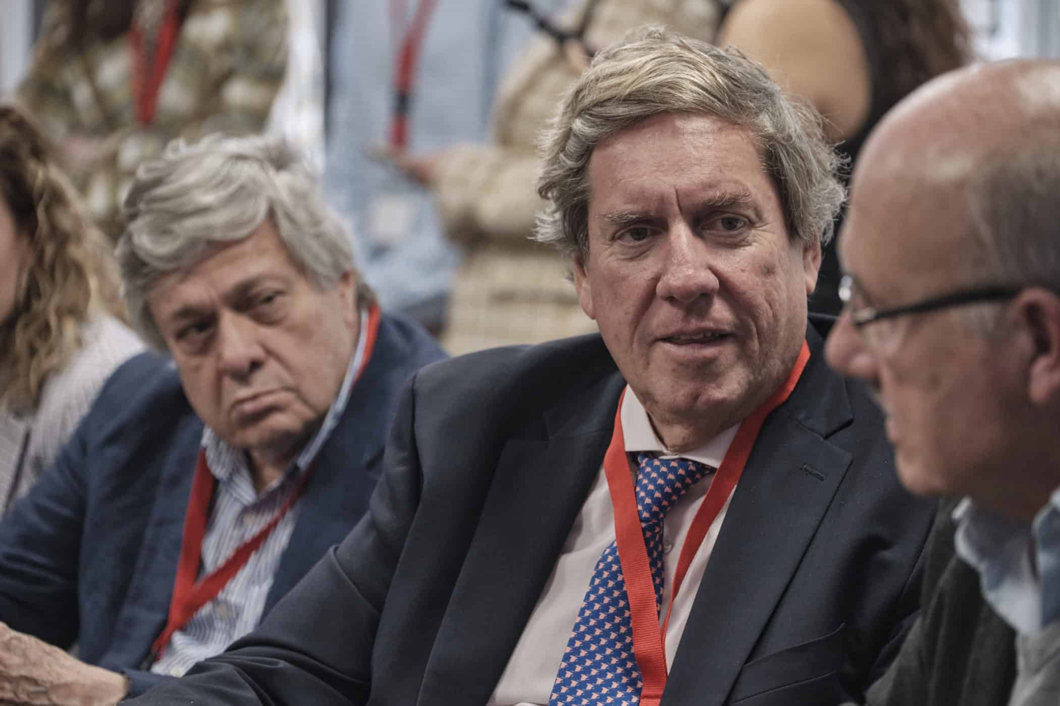 visitas de eurodiputados de PPE al IAC