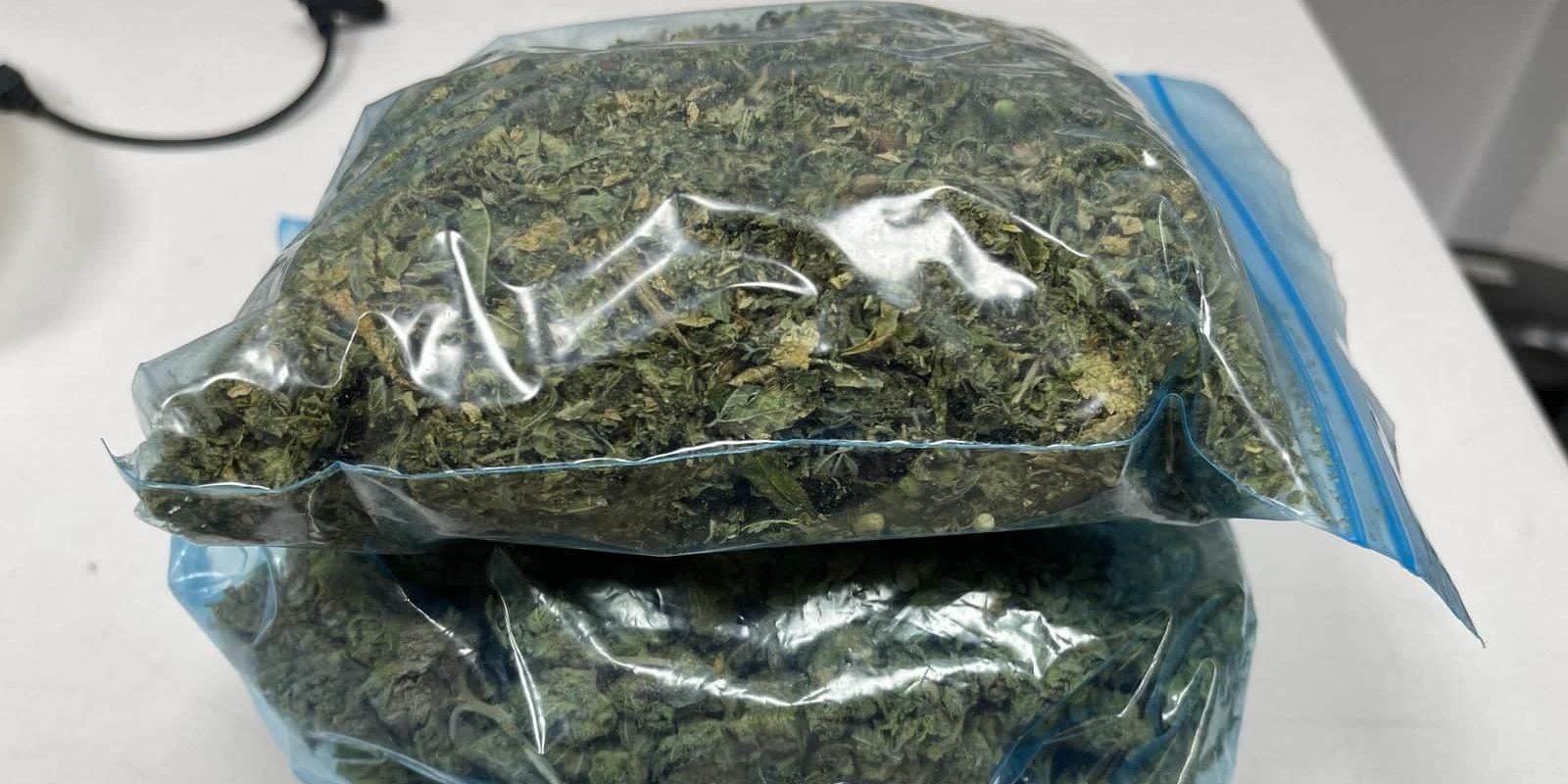 DETENIDO UN HOMBRE EN SANTIAGO DEL TEIDE CON MARIHUANA 21-2-24