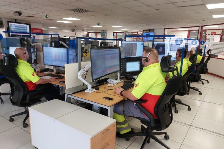 DOS AFECTADOS POR EL INCENDIO EN UNA VIVIENDA-LAS PALMAS 25-2-24