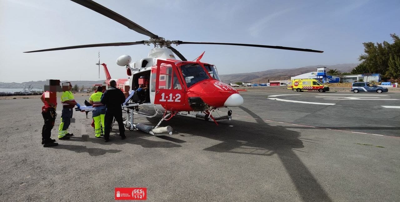 HELICÓPTERO DEL GES-RESCATE EN MOGÁN2 13-2-24