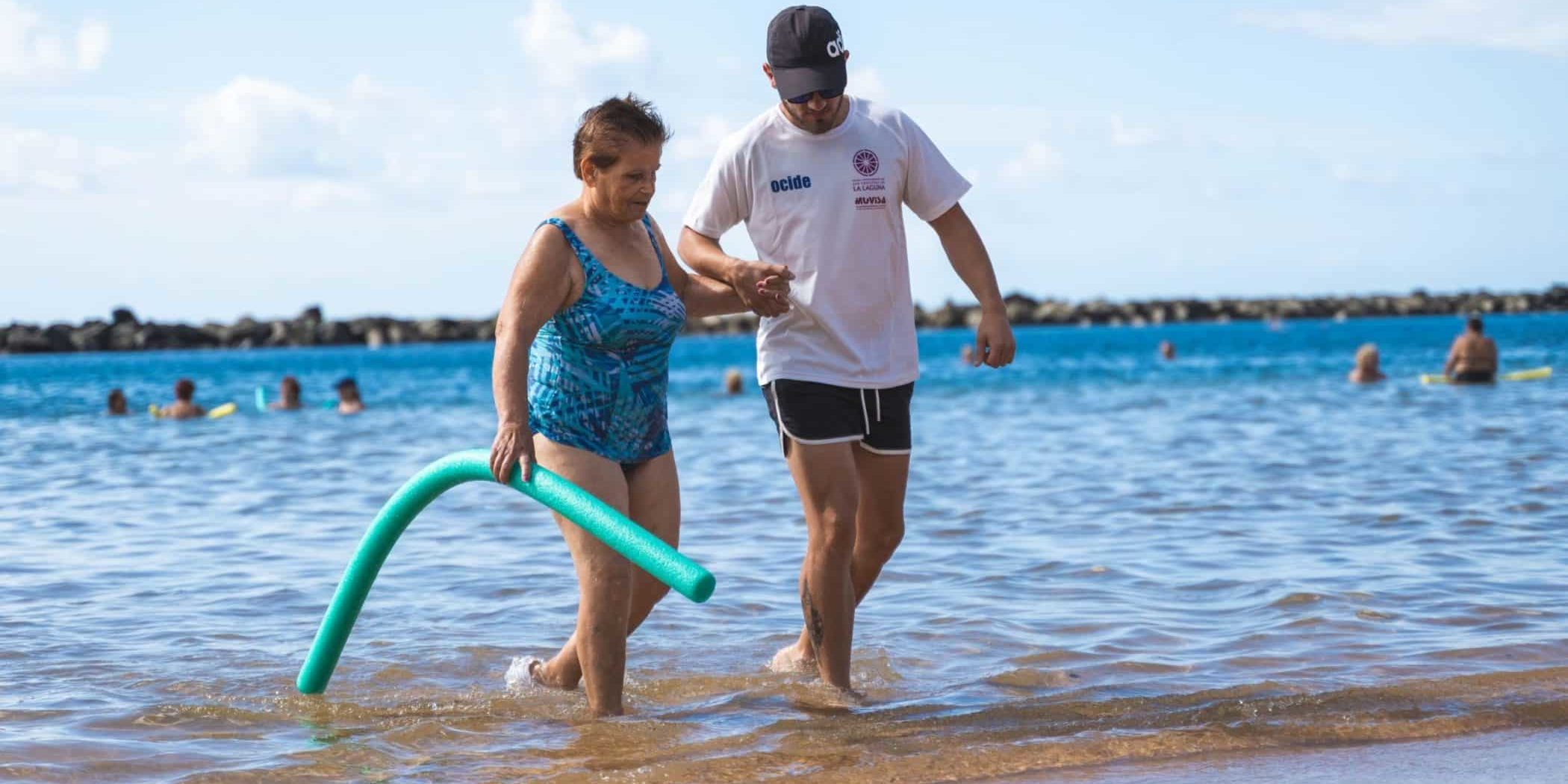 Mujeres a la playa 1