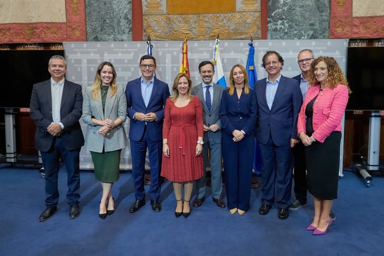 Reunión Consejero Obras Púbicas, Vivienda y Movienda (2) (1)