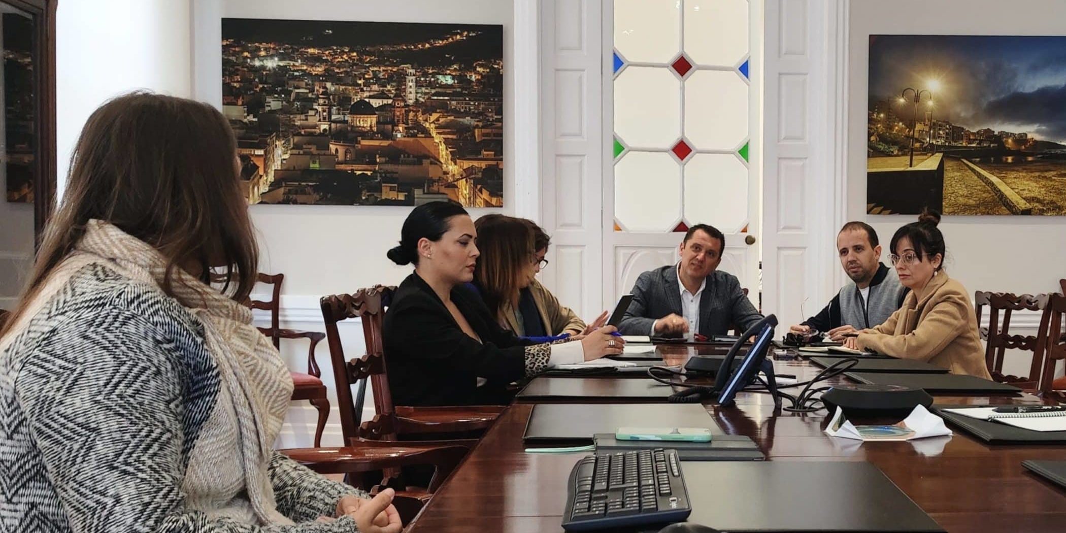 Reunión La Laguna