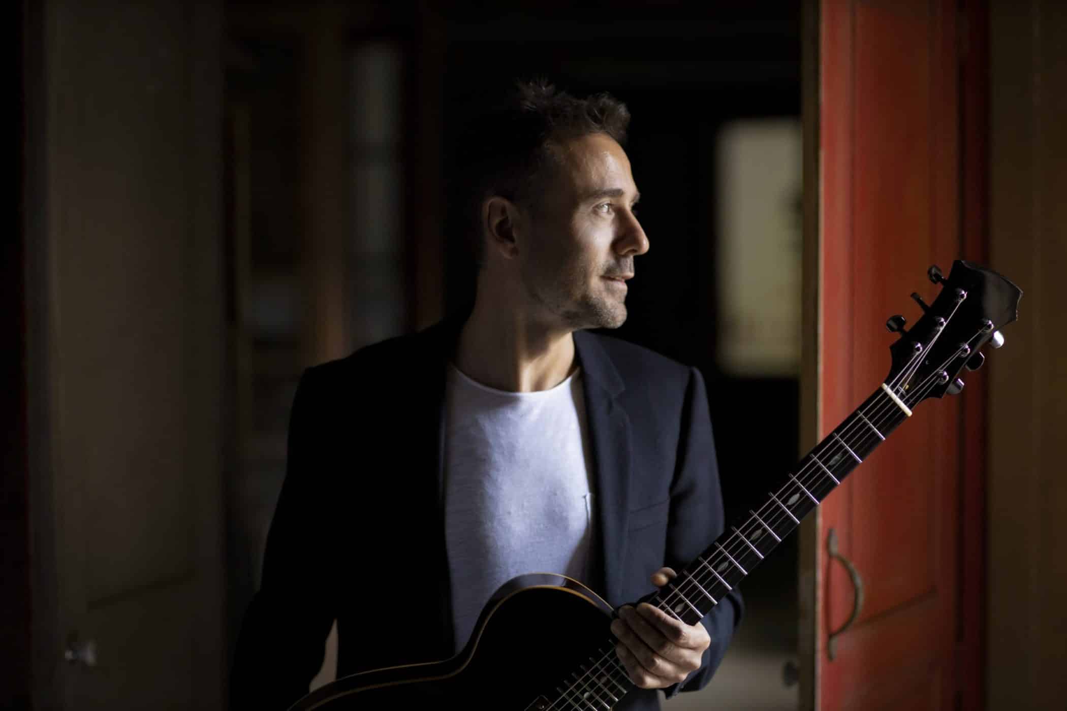 Albert Vila, guitarra