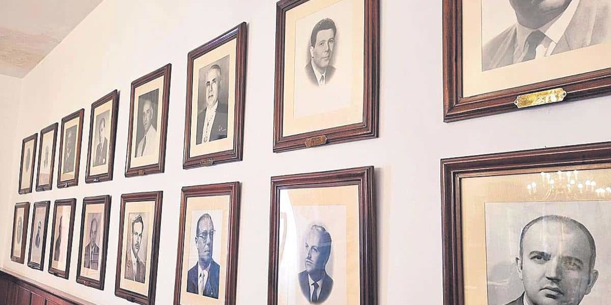 Cuadros alcaldes franquistas 1
