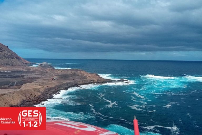 DESPLIEGUE PARA LOCALIZAR A DOS DESAPARECIDOS EN LAS COLORADAS-GRAN CANARIA 9-3-24