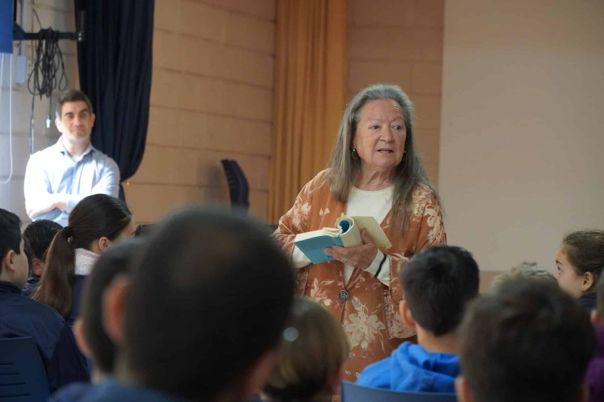 ELSA LOPEZ EN EL CEIP FRANCISCO AFONSO CARRILLO. FOTO CORRECTA