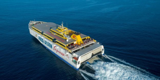 FERRY DE FRED OLSEN 30-3-24