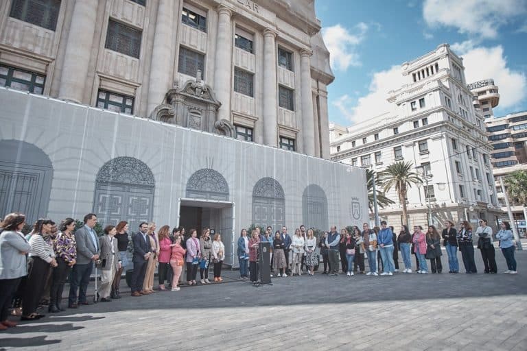 FOTO LECTURA MANIFIESTO