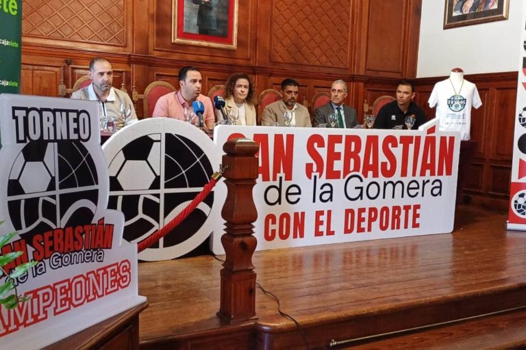 PRESENTACIÓN TORNEO DE FÚTBOL ALEVÍN SAN SEBASTIÁN DE LA GOMERA 03 (1)