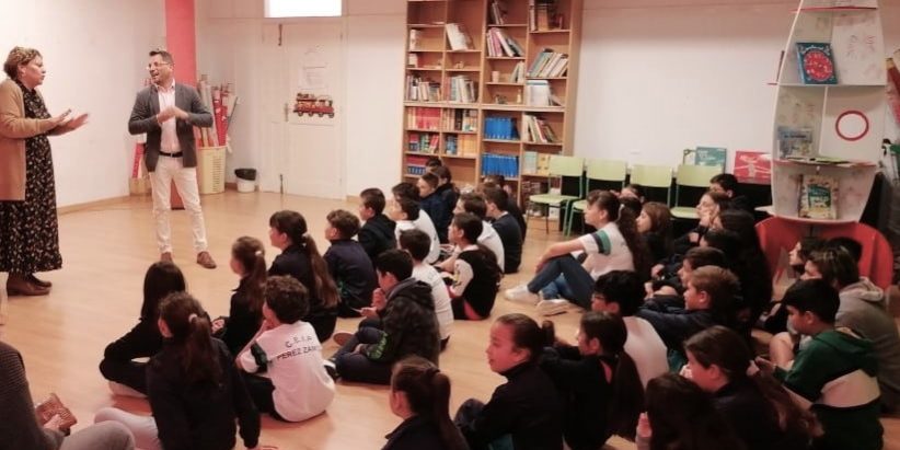 Recurso visitas alcalde y concejales a los colegios proyecto Niñ@landia 2023 2024